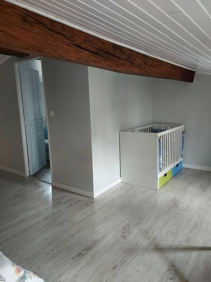 Maisonnette Saintes Buitenkant foto